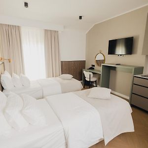 Large Double or Twin Room